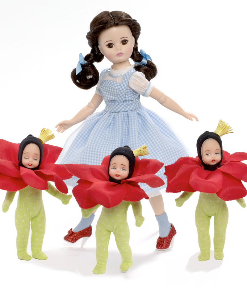Madame Alexander Wizard of Oz Dorothy w/Poppies Doll Set